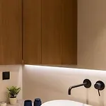 公寓 Luxury Two Bedroom Amari Apartment, *