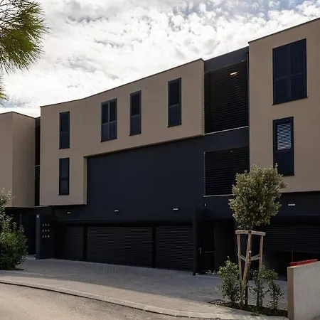 Luxury Two Bedroom Amari Apartment, *