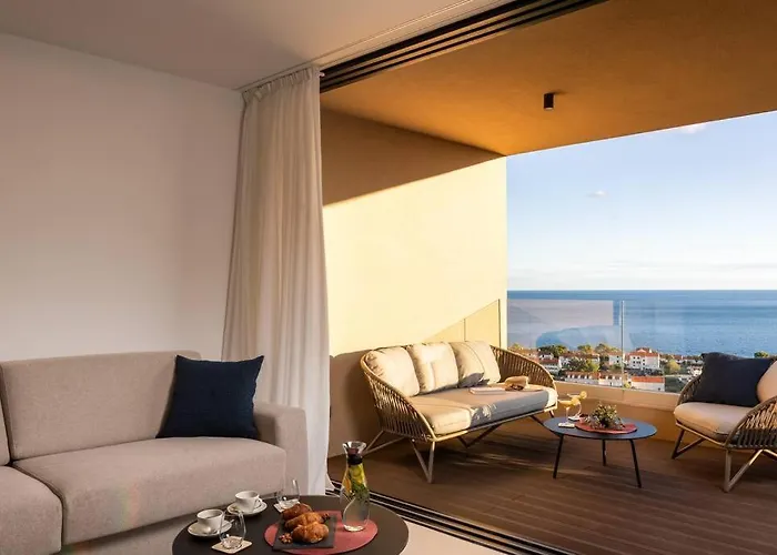 Luxury Two Bedroom Amari Apartment,