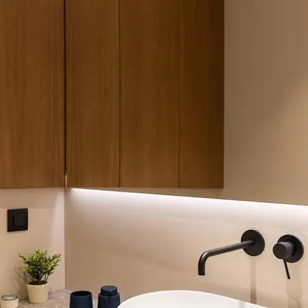 Appartamento Luxury Two Bedroom Amari Apartment, *