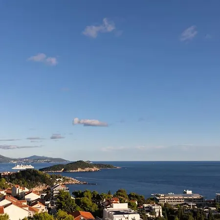 Luxury Two Bedroom Amari Apartment, * Ragusa