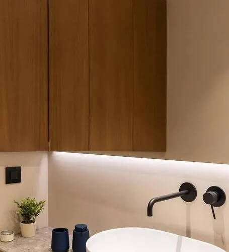 Appartamento Luxury Two Bedroom Amari Apartment, *